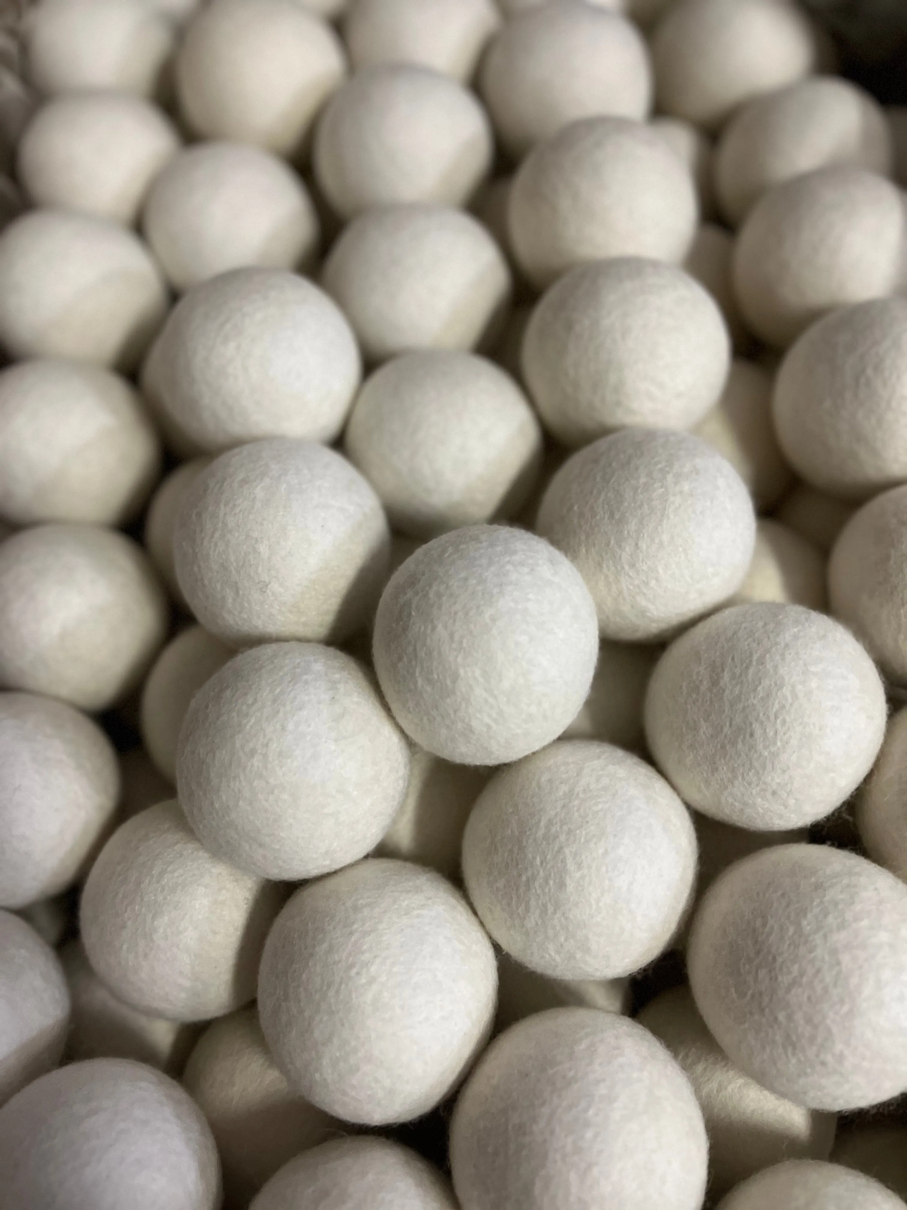 300 All Wool Dryer Balls (White)