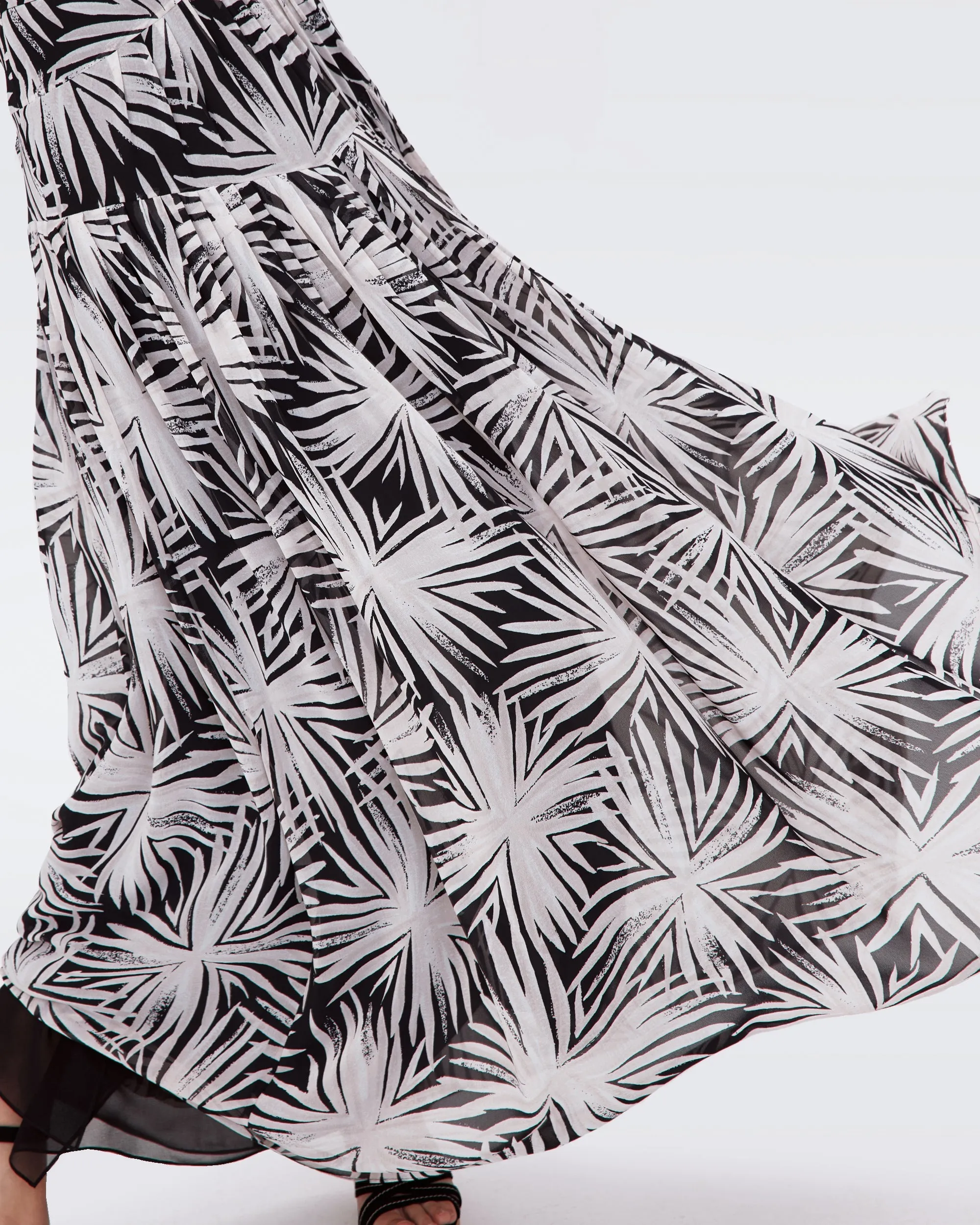 Amira Skirt