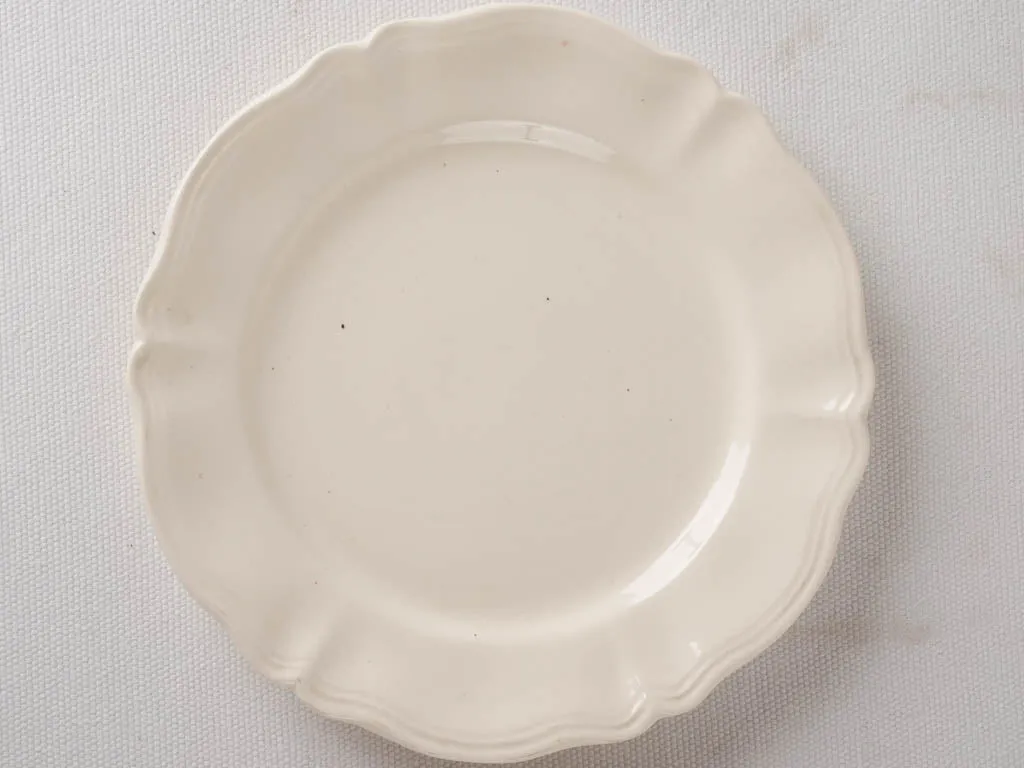 Antique Sarreguemines  tureen & plates - creamware 10 pieces