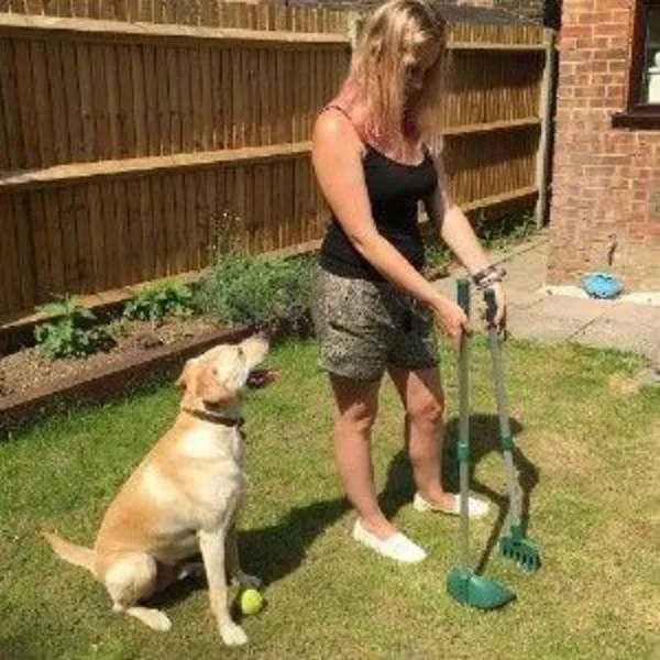 Arms Length Pooper Scooper