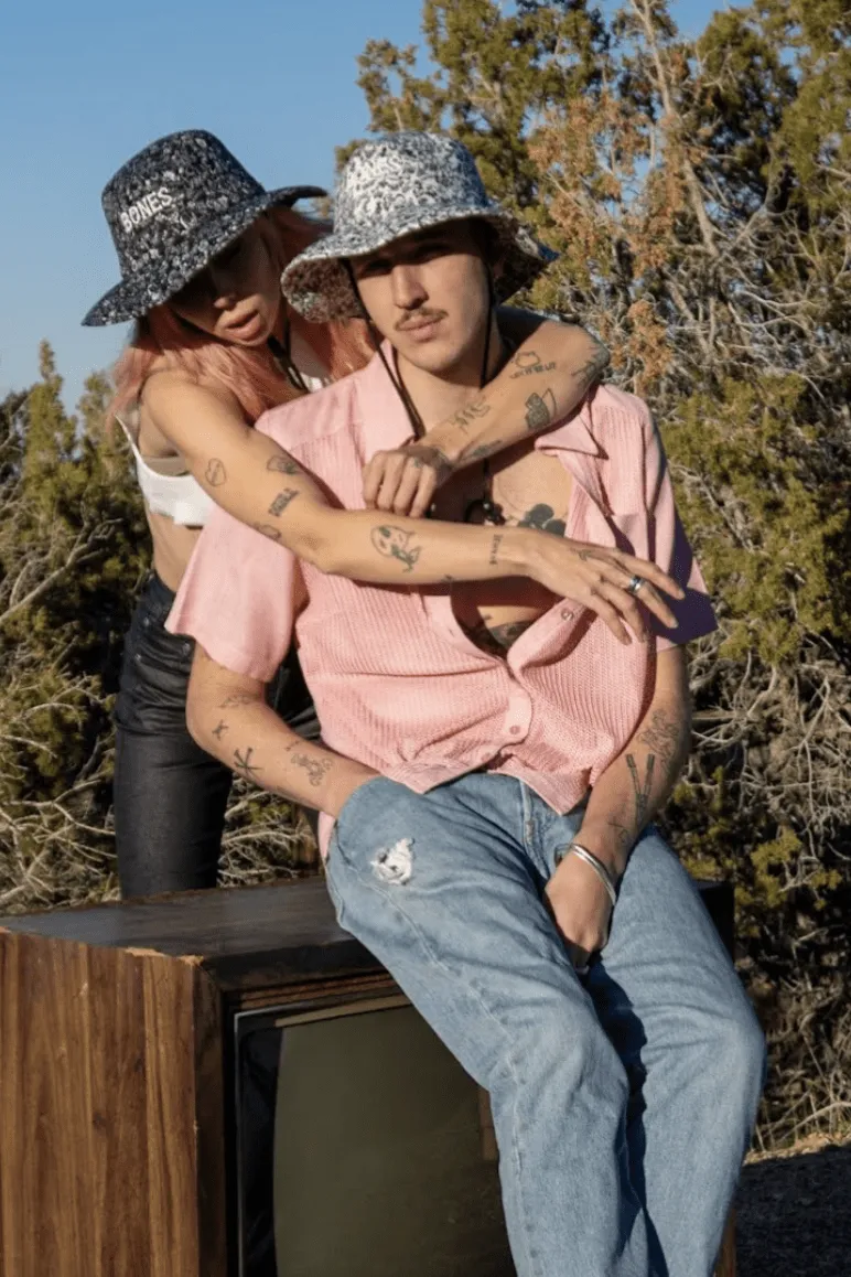 BILLY BONES DOON 'DAY FOR IT' BUCKET CAP - CHARCOAL