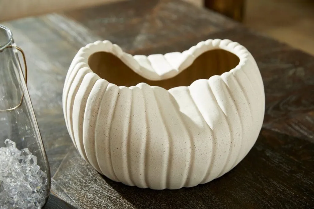 Cyan Design 11777 Organic Ribbed Bowl Designed - Grainy White