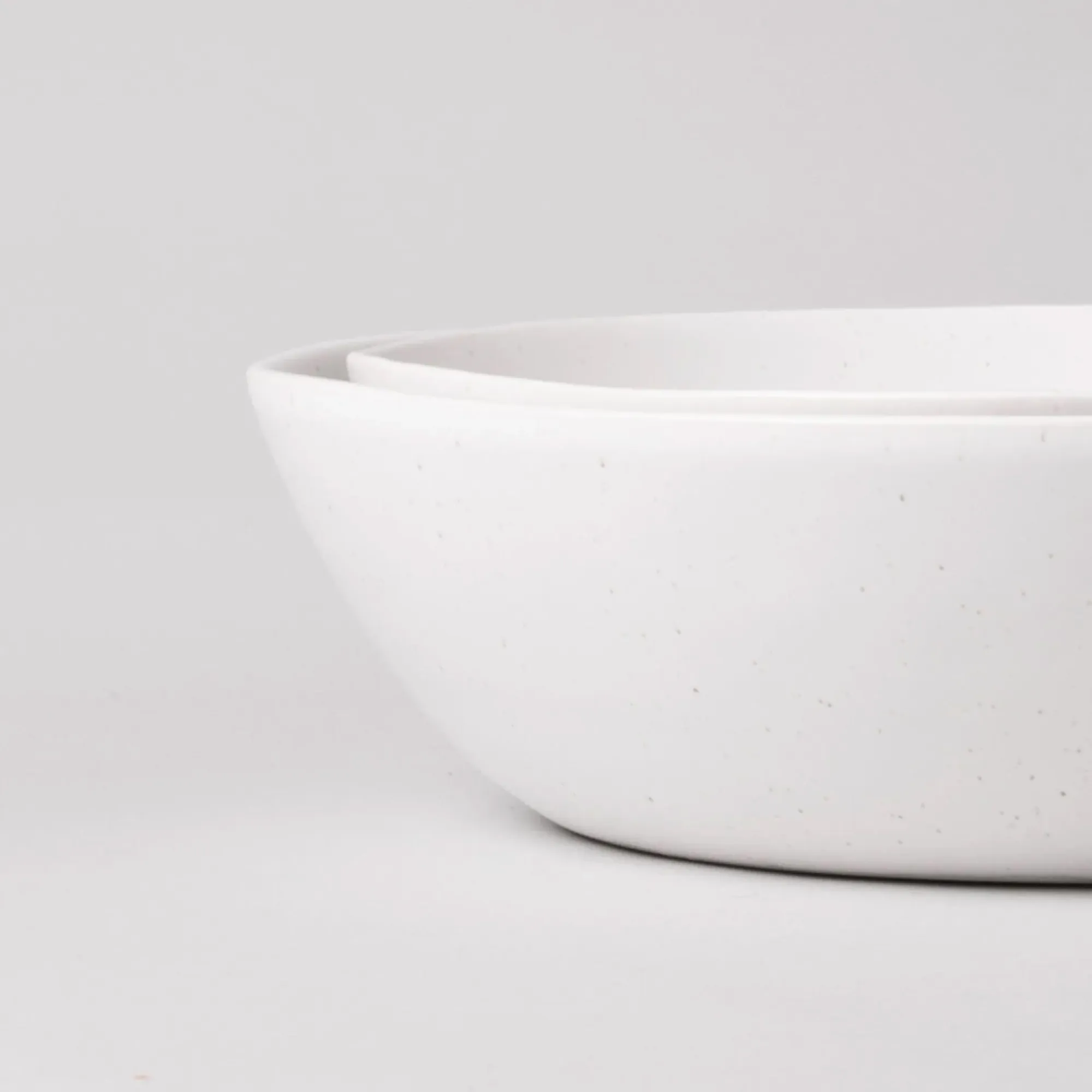 Fable The Low Serving Bowls - Speckled White
