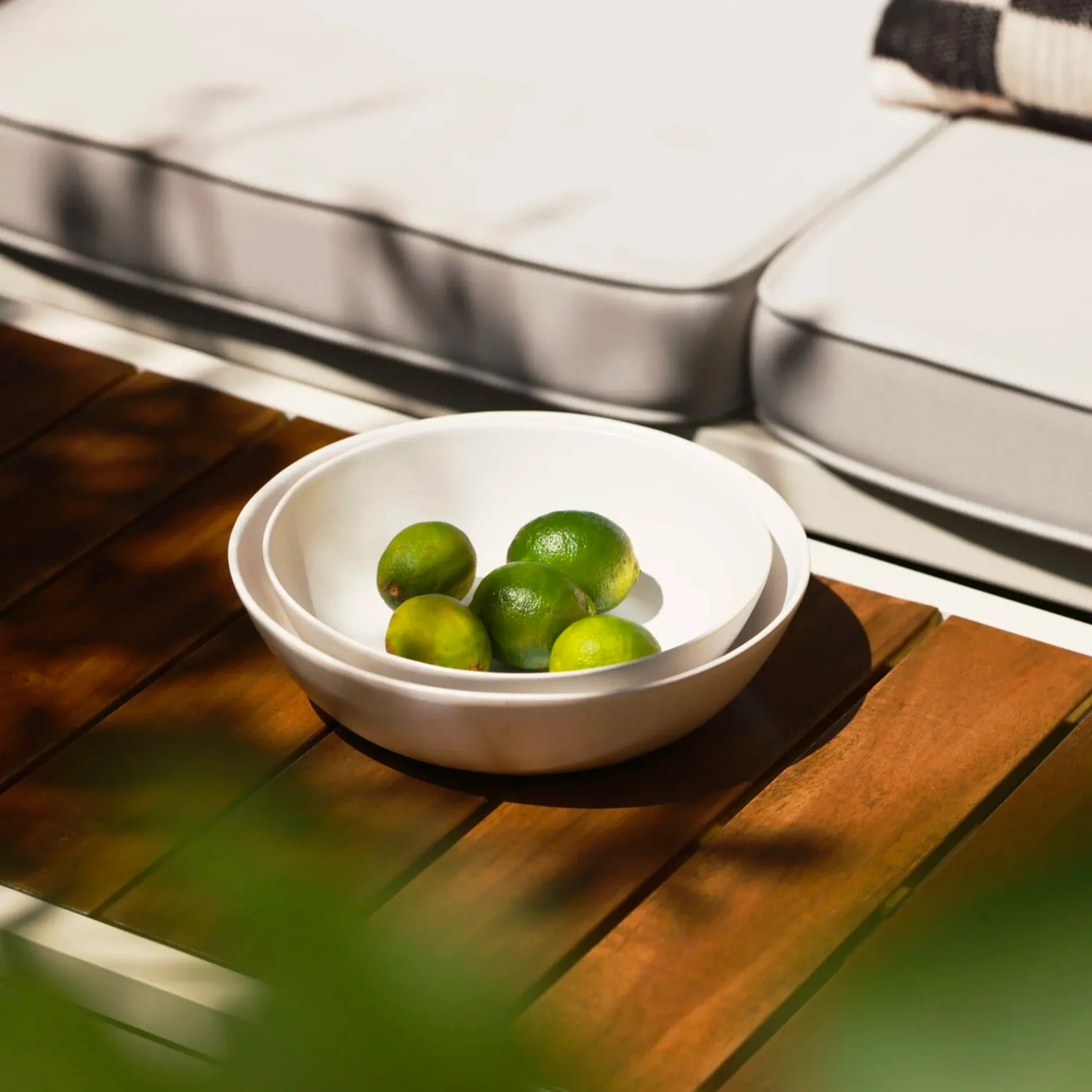 Fable The Low Serving Bowls - Speckled White