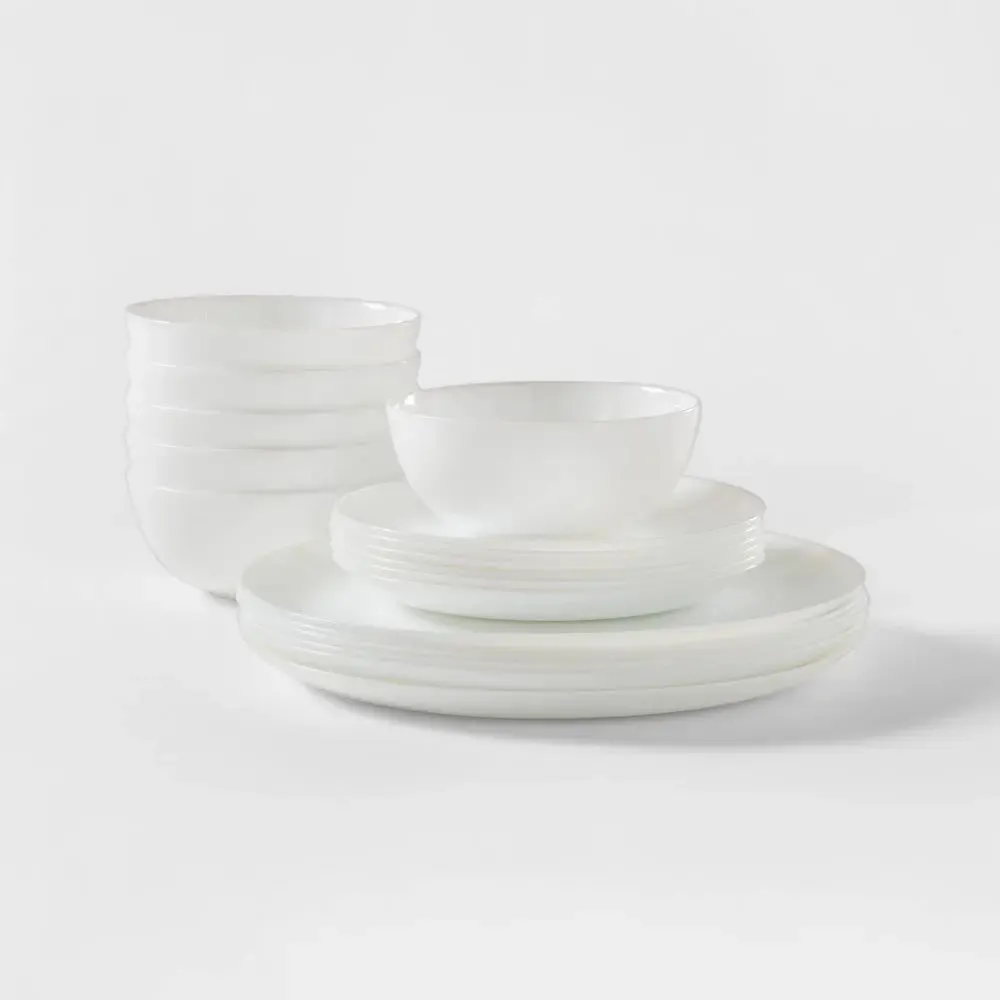 New - Glass 18pc Dinnerware Set White - Made By Design