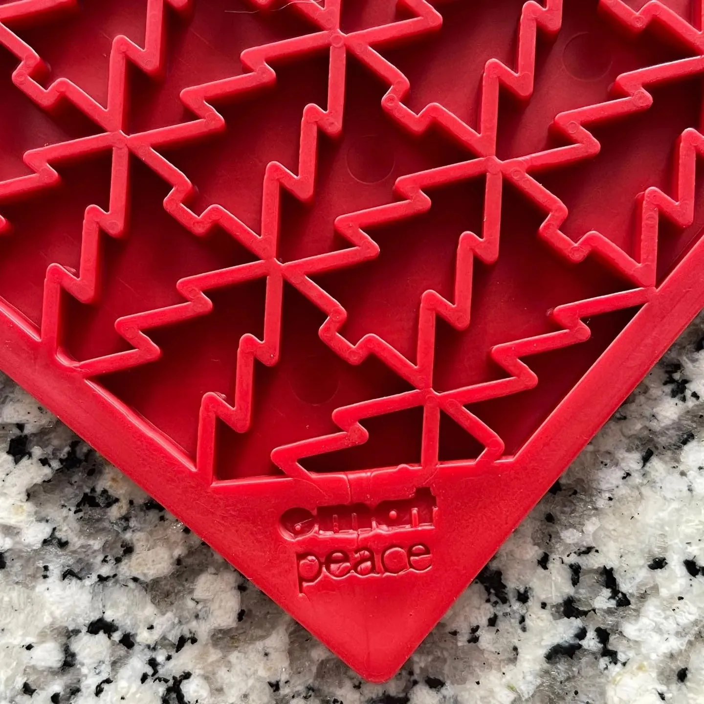 Soda Pup Holiday Enrichment Lick Mat