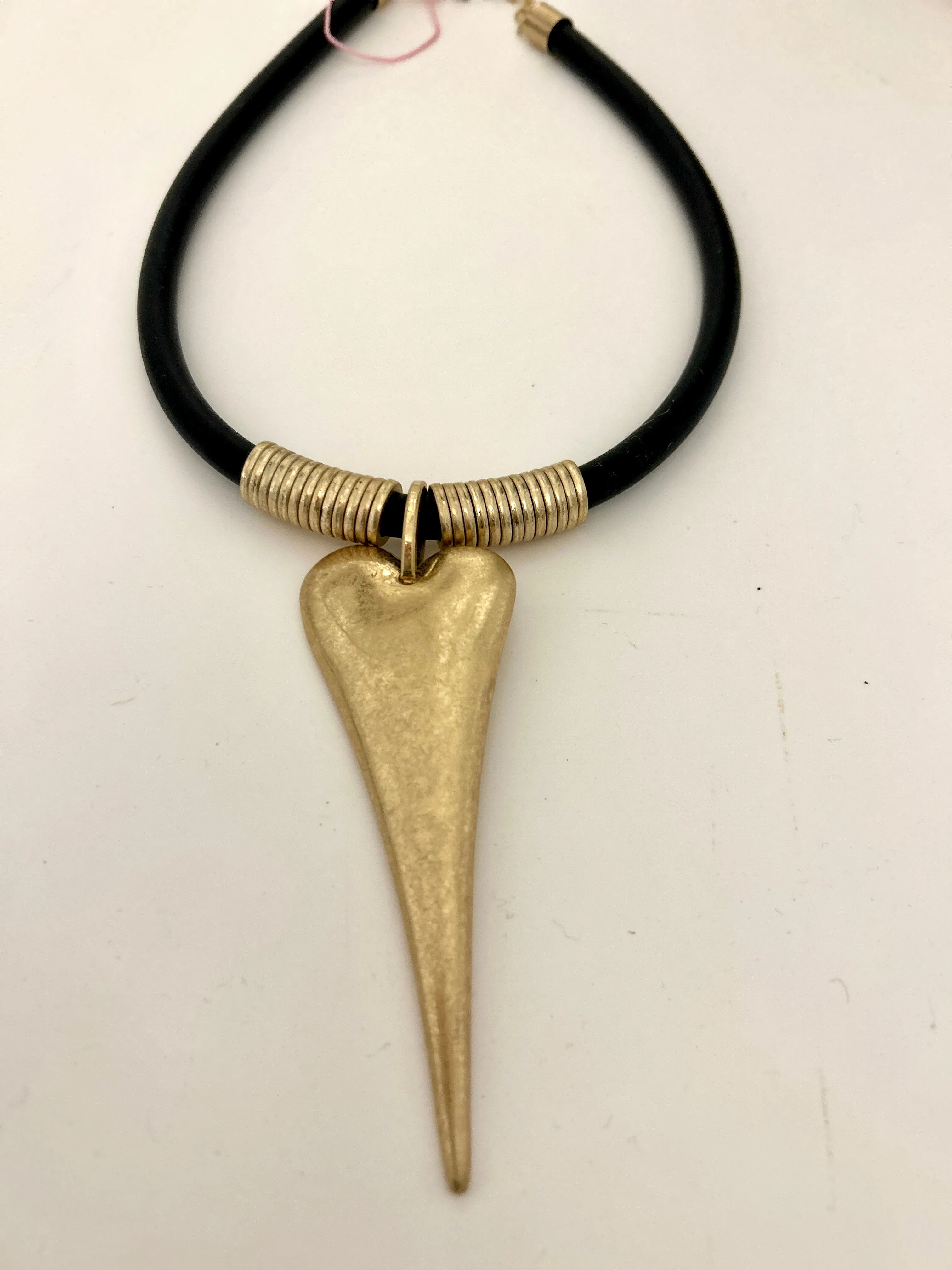 The Rubber Pointed Heart Statement necklace