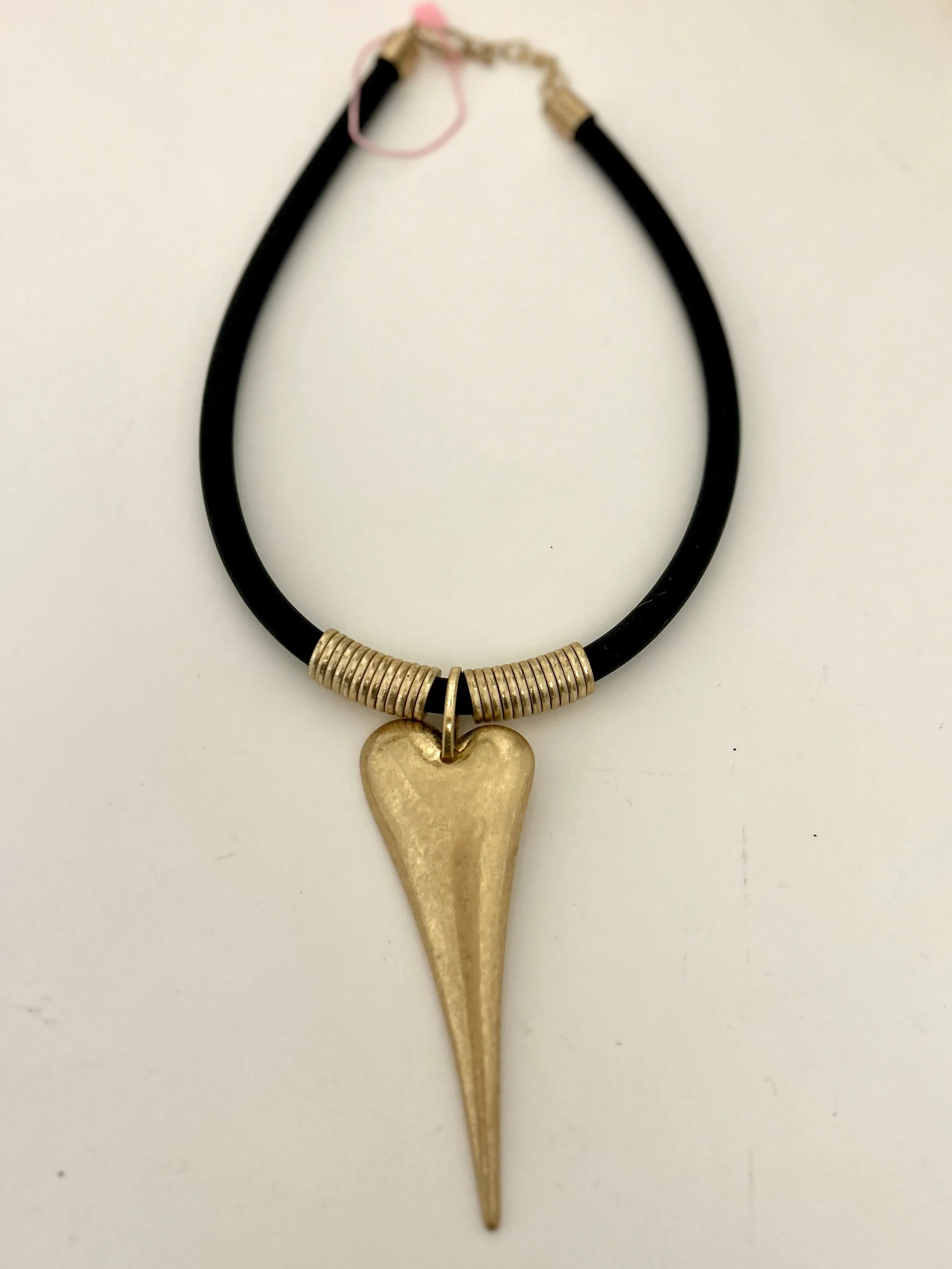 The Rubber Pointed Heart Statement necklace