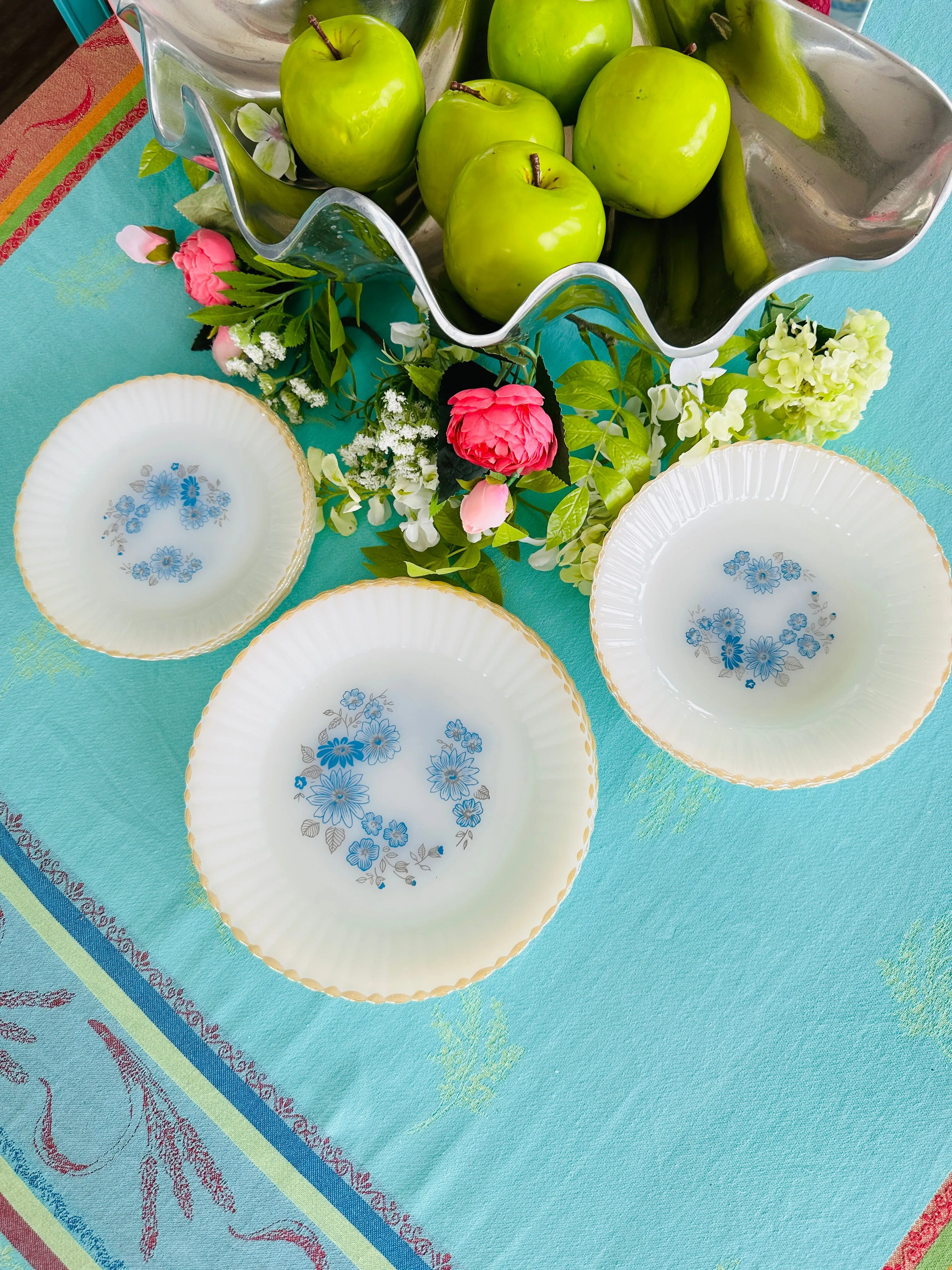 Vintage Milk Glass Blue flower Dishes Gold Rim, Termocrisa, Mexico Set of 12